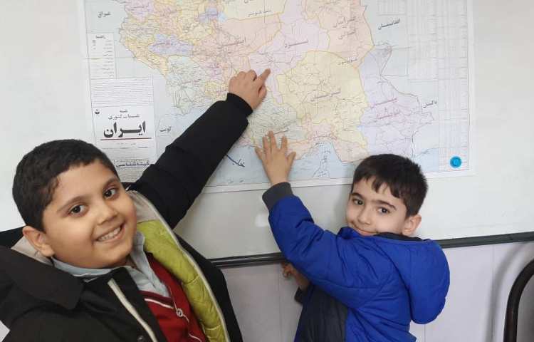 درس : فارسی موضوع : ایجاد انگیزه ی درس ایران زیبا 5