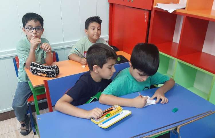 درس فارسی موضوع : بازی با کلمات 5