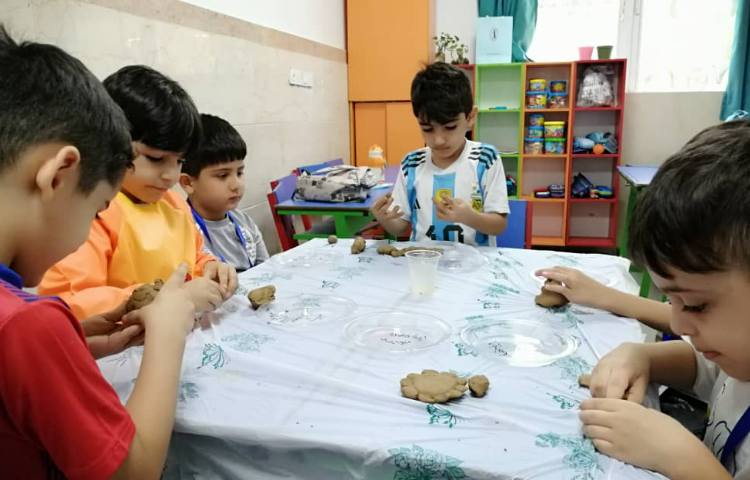 درس هنر و خلاقیت کلاس پیش 2 4