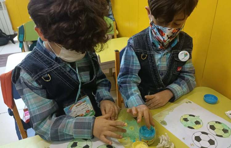 :درس هوش و خلاقیت، ترکیب رنگ سبز 3