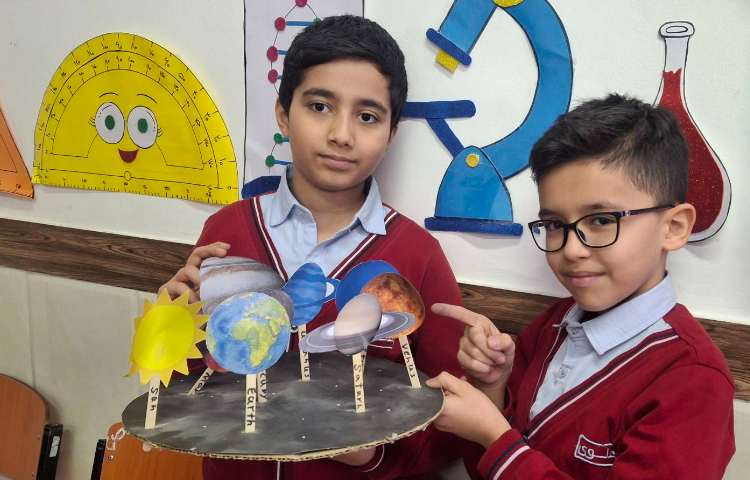 درس 8 علوم (منظومه شمسی) 6