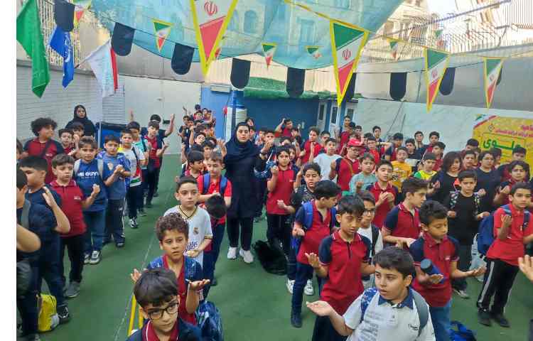 درون مدرسه ای هفته اول پایگاه تابستانی 22