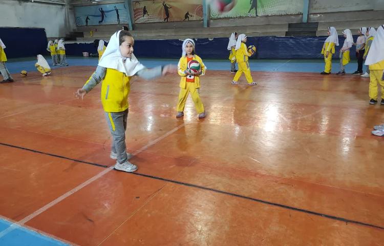 دریافت توپ 4