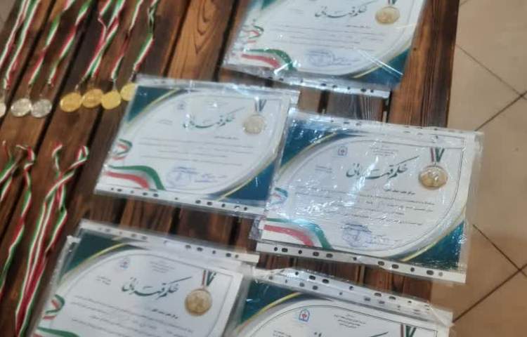 دریافت مقام مسابقات شطرنج 7