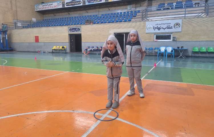 دریافت و پرتاب توپ 4