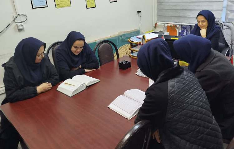 در محضر قرآن 2