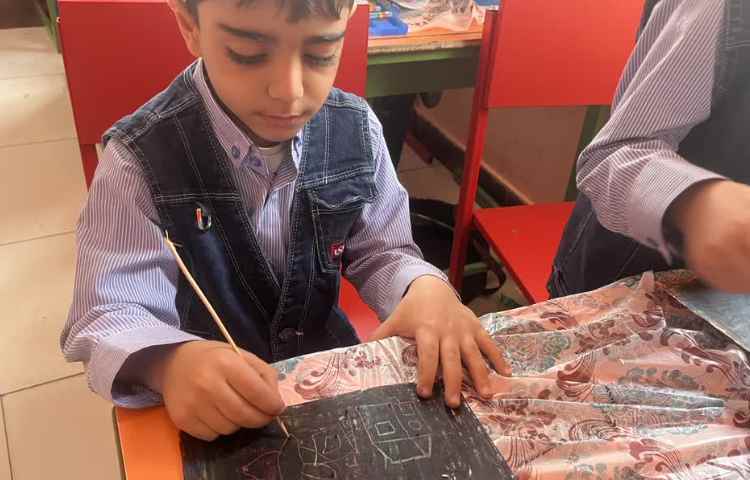 دستان توانا(نقاشی خلاق) 3