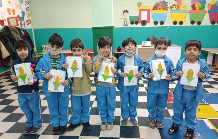 :دستان توانا، کاردستی ذرت 1