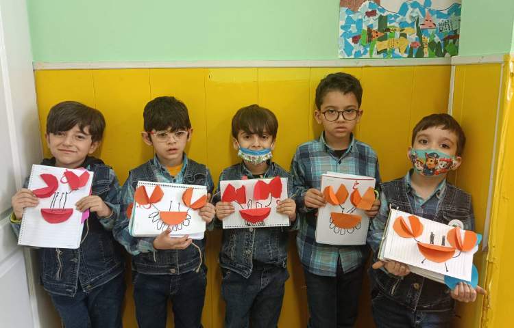 :دستان توانمند، کاردستی(خ) خرچنگ 4