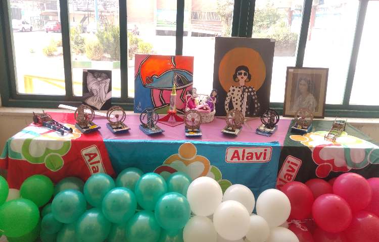 دستاوردهای پژوهشی،هنری و زبانی 1