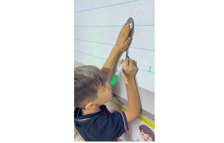 دستورزی با قاشق جهت تثبیت لوحه ها 1