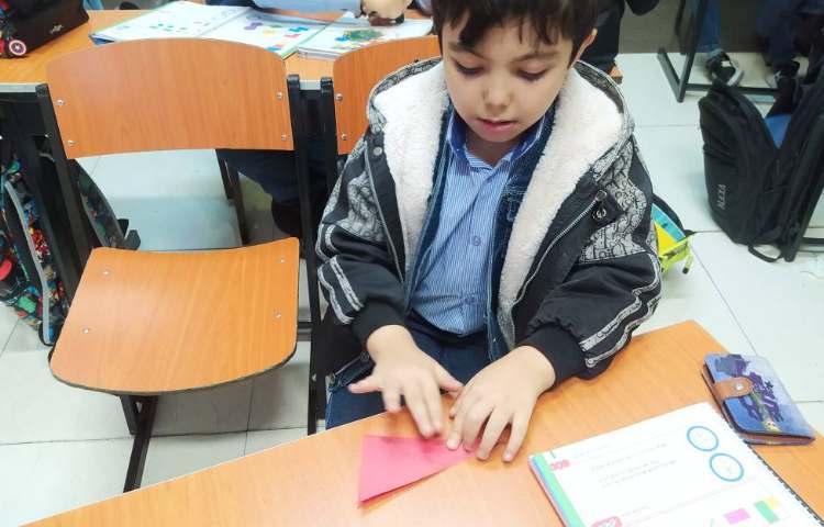 دستورزی تقارن با شکل 1