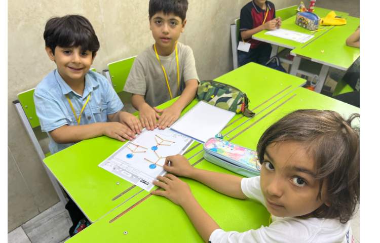 دستورزی ساخت ادمک با چوب کبریت 1