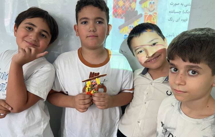 دست سازه با چوب بستنی 1