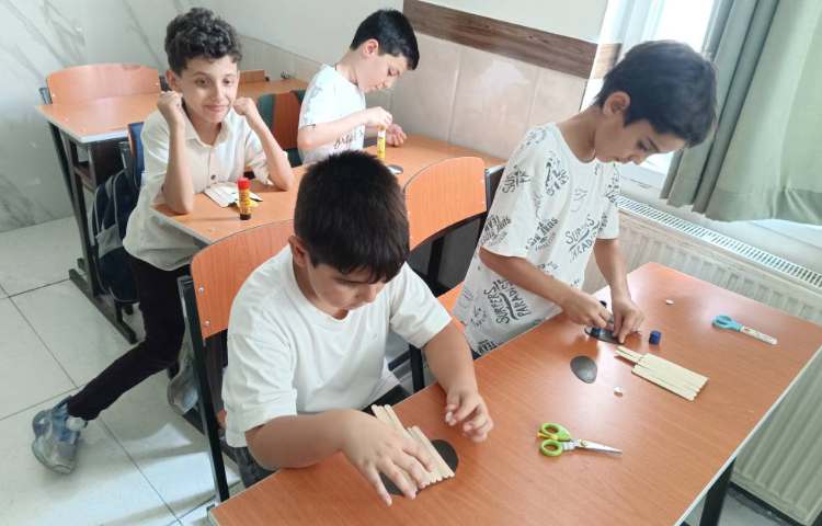 دست سازه ،درساخت خرگوش و سگ با هدف افزایش دقت و تمرکز 1