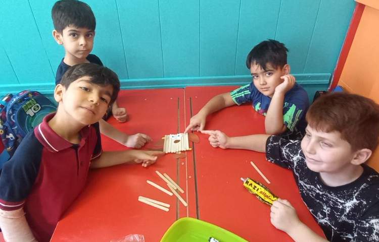 دست سازه ( سگ) 1