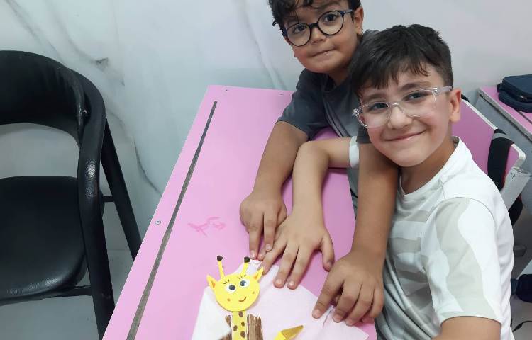 دست سازه وروجک و زرافه 4