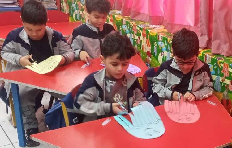 دست‌های توانمد(تقویت مهارت‌های دست‌ورزی،هماهنگی چشم‌و دست، تقویت عضلات دست) 3