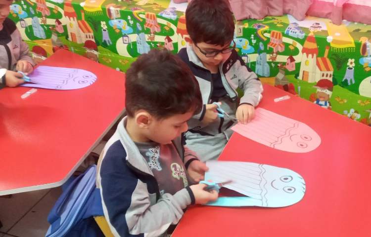 دست‌های توانمد(تقویت مهارت‌های دست‌ورزی،هماهنگی چشم‌و دست، تقویت عضلات دست) 4