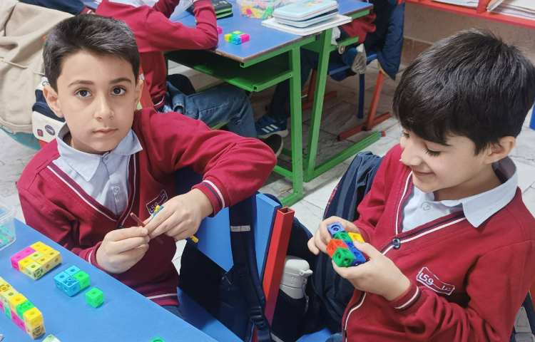 دست ورزی الگویابی با شکل 2