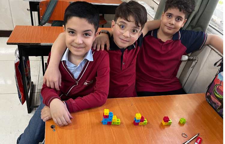دست ورزی الگویابی شکلی 3