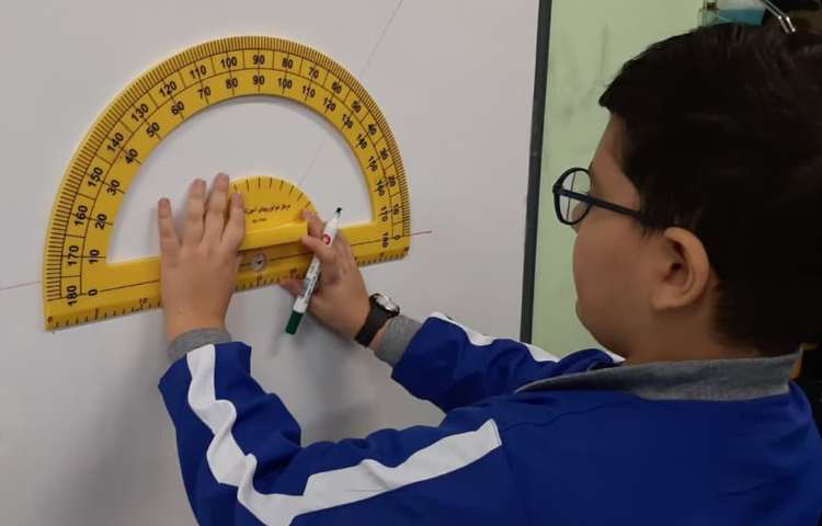 دست ورزی اندازه گیری با نقاله 1