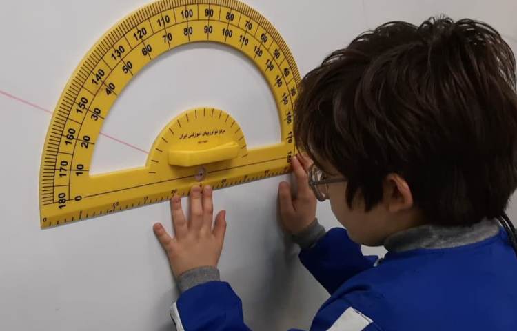 دست ورزی اندازه گیری با نقاله 3