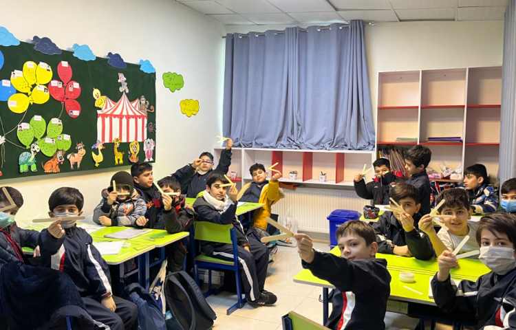 دست ورزی با پونز و چوب بستنی برای ساخت انواع زاویه