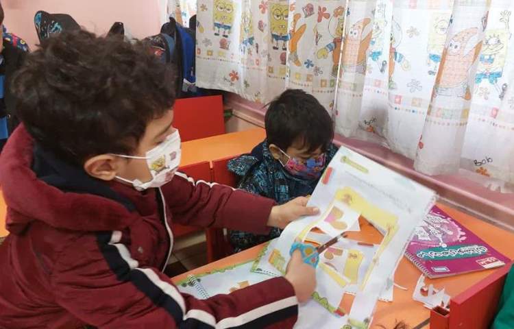 دست ورزی برش اشکال کتاب کار پیش دبستان 1