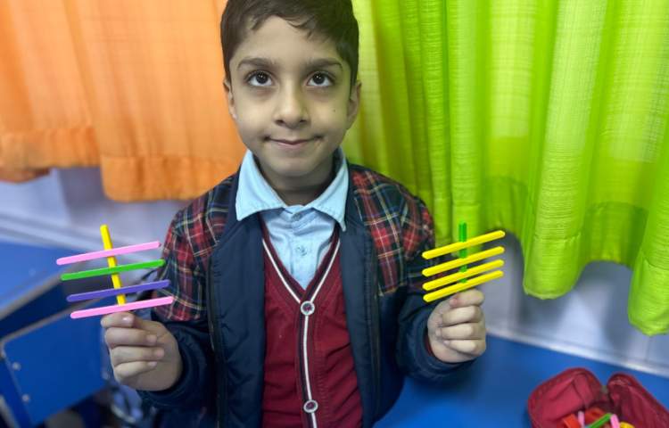 دست ورزی جمع اعداد با چوب خط و چینه 2