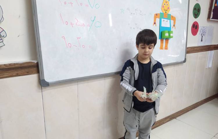 دست‌ورزی جمع و تفریق اعداد با بسته های ده تایی و یکی 4