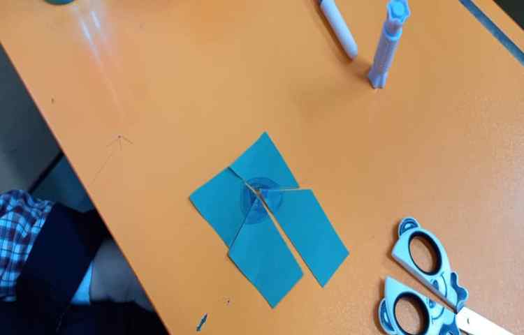 دست ورزی جهت آموزش ویژگی‌های چهارضلعی‌ها 6