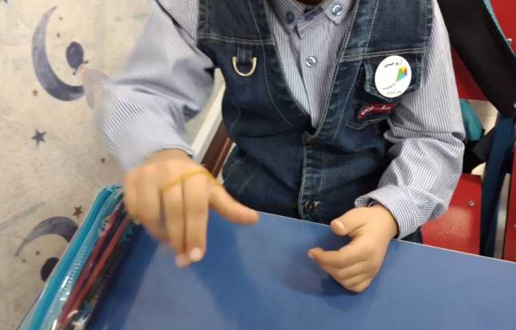 دست ورزی جهت تقویت انگشتان دست 4