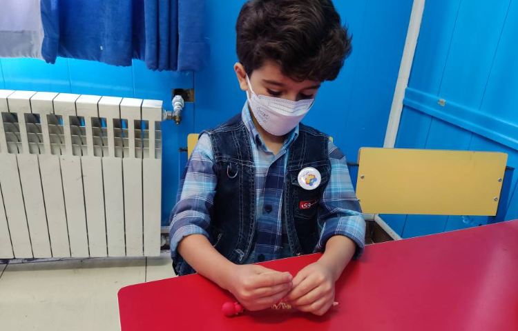 :دست ورزی جهت تقویت عضلات دست و انگشتان، کلاس شاپرک 2