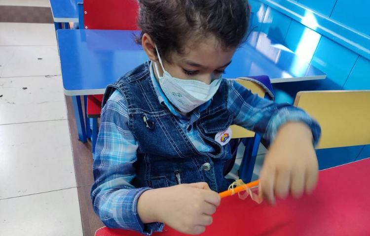 :دست ورزی جهت تقویت عضلات دست و انگشتان، کلاس شاپرک 8