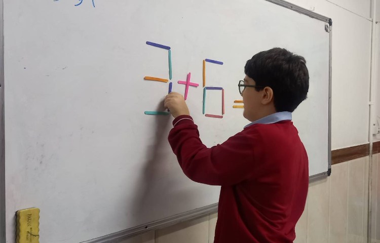 دست‌ورزی جهت عینیت بخشی به پرسش‌ها 2
