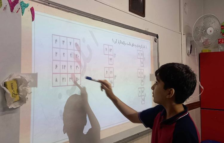 دست‌ورزی جهت عینیت بخشی به پرسش‌ها