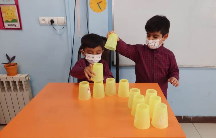 دست ورزی خلاق 2