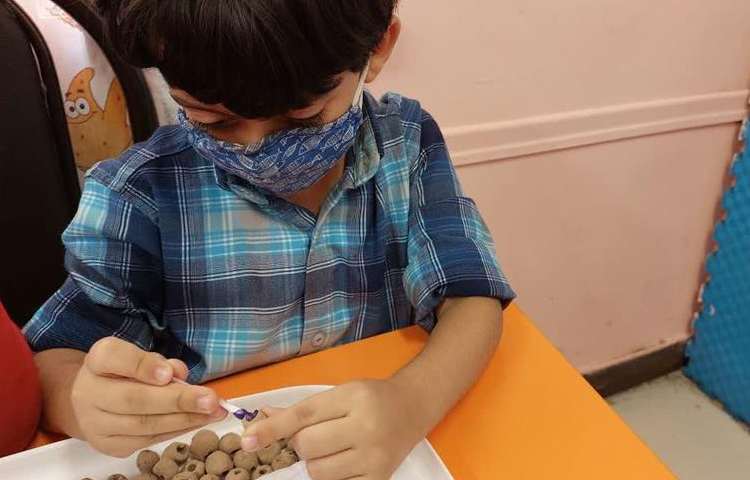 دست ورزی دانش آموزن پیش دبستان 2