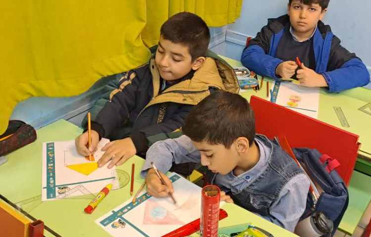 دست ورزی زاویه و دایره تلفیق با هنر 2