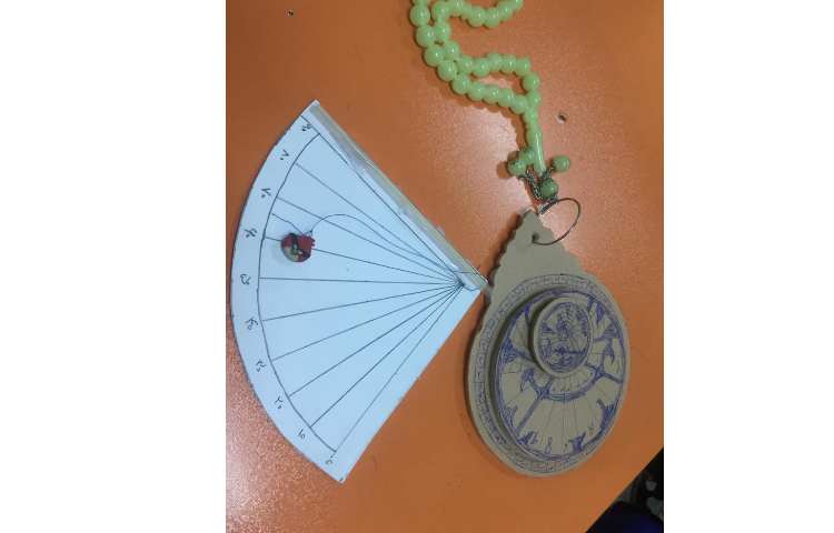 دست ورزی (ساخت اسطرلاب مربوط به درس اجتماعی ) 2