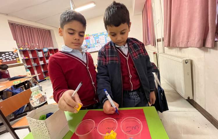 دست ورزی ساخت اعداد سه رقمی 5