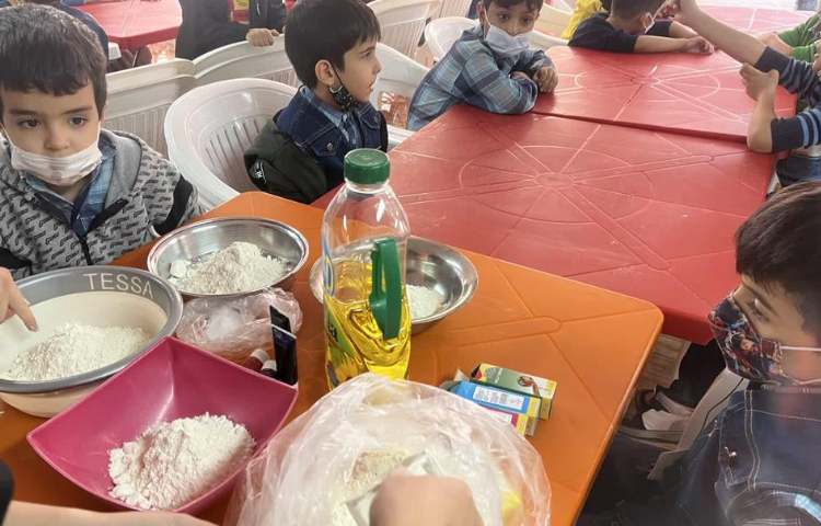 دست ورزی (ساخت خمیر رنگی ) 3