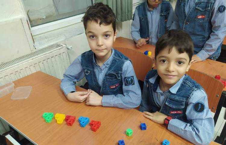 دست‌ورزی ساخت دسته های چندتایی (پیش نیاز ضرب) 1