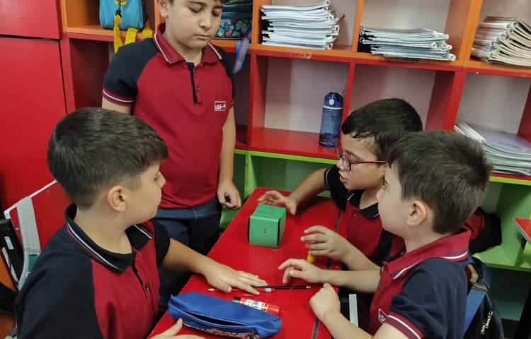 دست ورزی ساخت مکعب