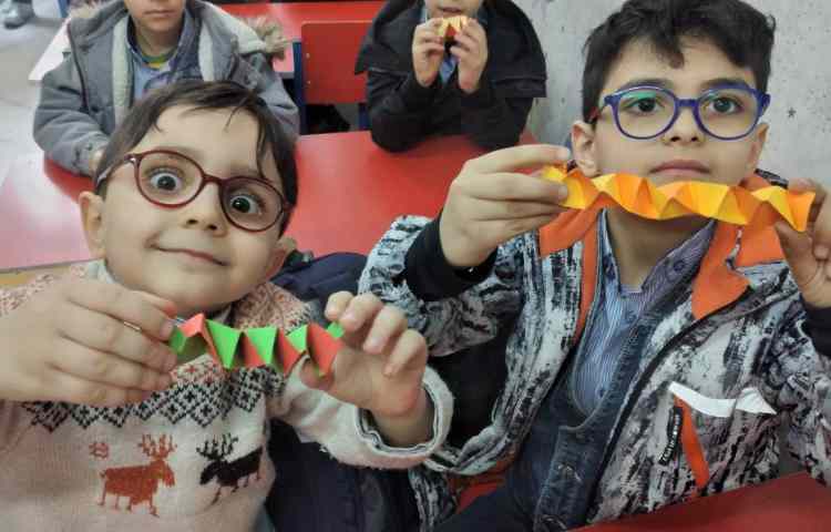 دست ورزی ساخت کرم با کاغذ و تا 3