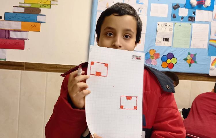 دست‌ورزی مباحث تقارن مرکزی و تقارن محوری