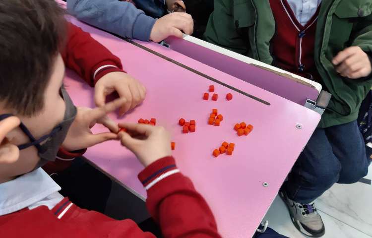 دست ورزی مفهوم دسته و اعضای دسته 2