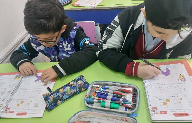 دست ورزی و تدریس درس مساحت 1