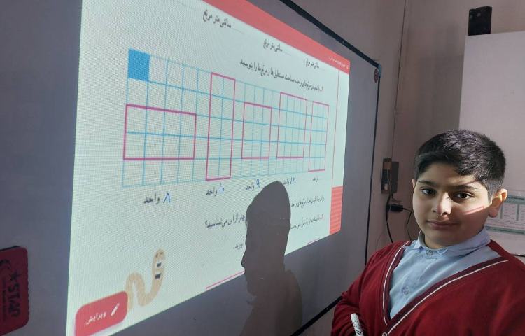 دست ورزی و تدریس درس مساحت 6